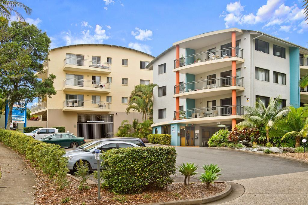 Beach Resort Apartment Порт-Маккуорі Екстер'єр фото